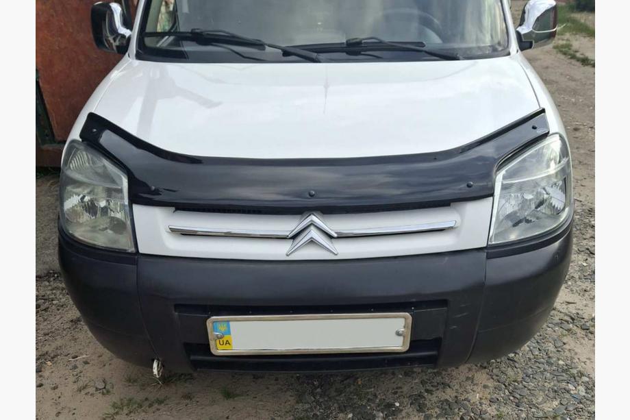 Citroen Berlingo 1996–2008 Deflektor kapoty Eurocap (2003-2008) Image