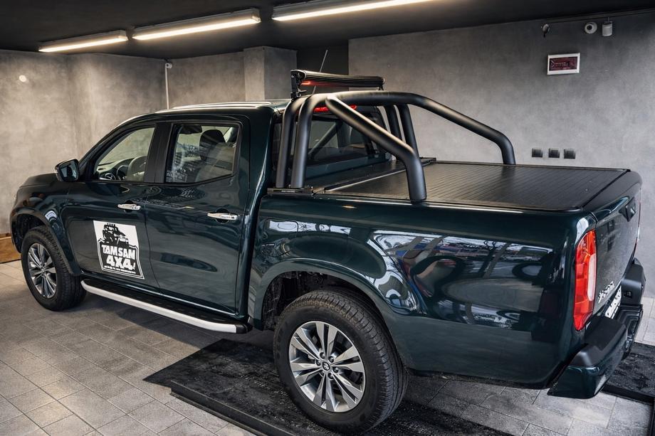Mercedes X class 2017–2020 Bočné prahy Fullmond (2 ks, hliník) Image
