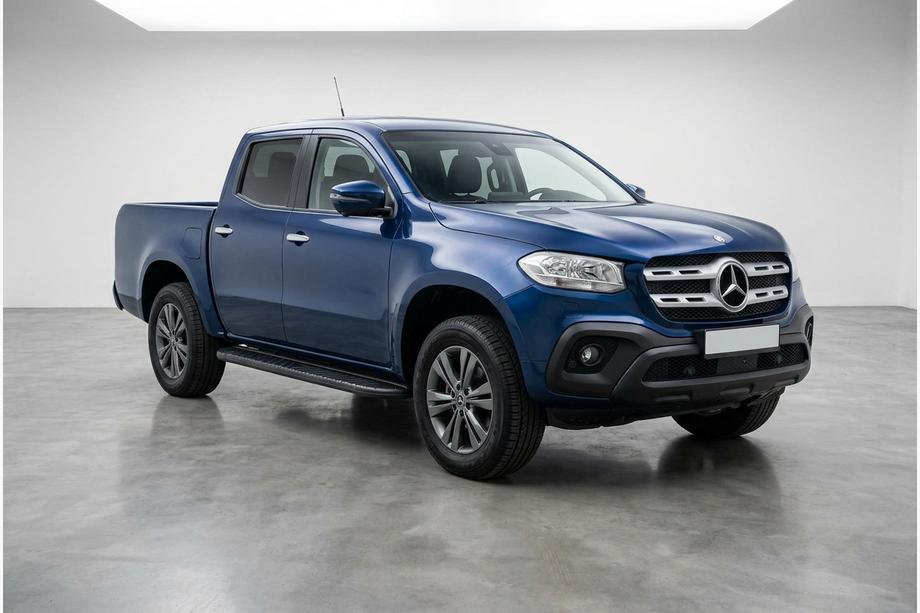 Mercedes X class 2017–2020 Bočné nášľapy Bosphore Black (2 ks, hliník) Image