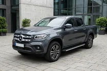 Mercedes X class 2017–2020 Bočné prahy Maya V1 (2 ks, hliník) fotografia 1