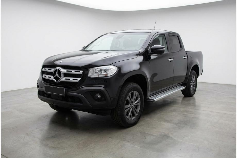Mercedes X class 2017–2020 Bočné nášľapy Maya V2 (2 ks, hliník) Image