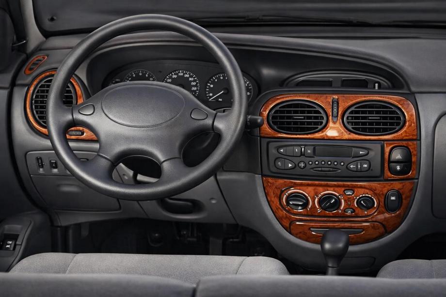 Renault Megane I 1996–2004 Kryty palubnej dosky 1999-2003 (Meric, Turecko) Image