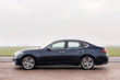 Sedan vyššej triedy Infiniti Q70 fotografia 4