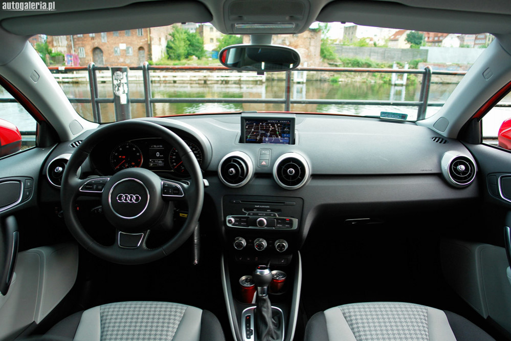 Recenzia trojdverového hatchbacku Audi A1