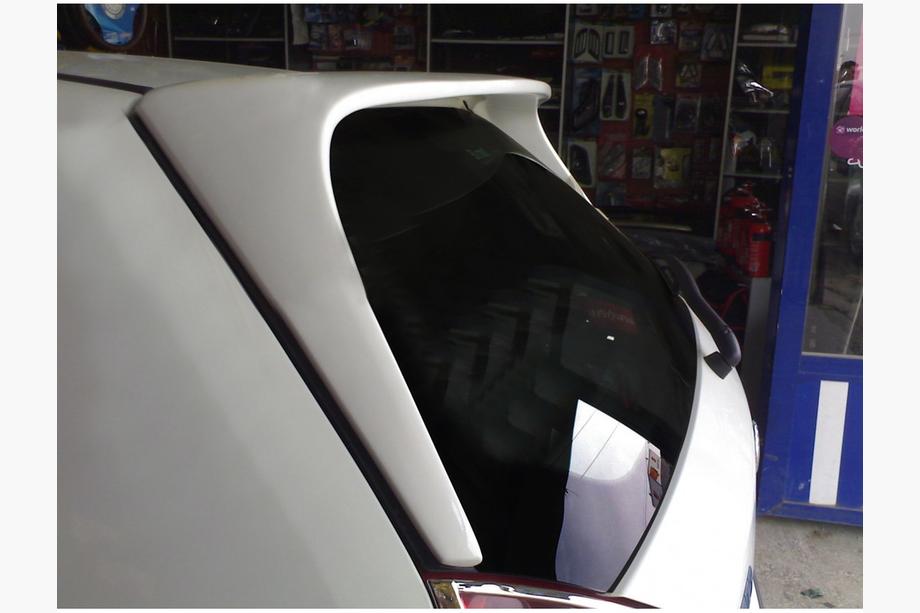 Fiat Palio 1996–2011 Dlhý spojler (na lakovanie) Image