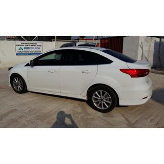 Bočné prahy Sedan 2015↗ (na lakovanie) Ford Focus III 2011–2017 fotografia 2
