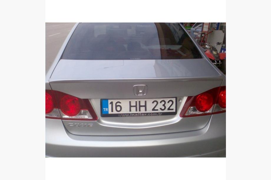 Honda Civic Sedan VIII 2006–2011 Spojler Inche (na lakovanie) Image