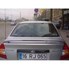 Hyundai Accent 2000–2006 Spojler na lakovanie fotografia 2
