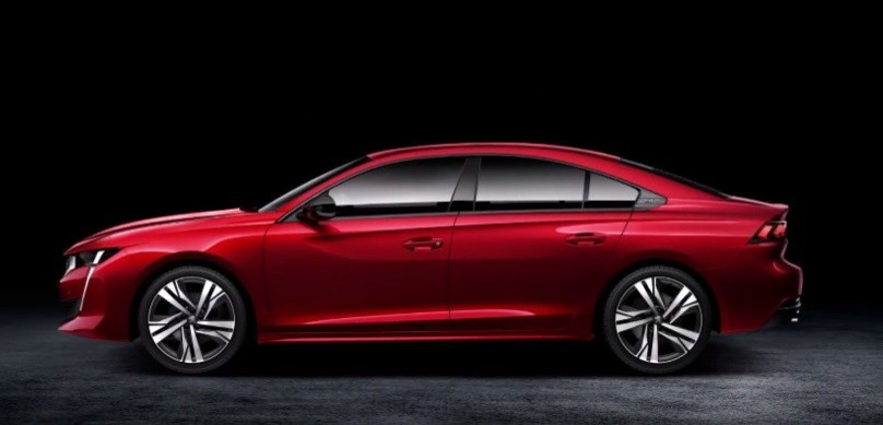 Nový Peugeot 508: zmena lídra vo francúzskej rodine