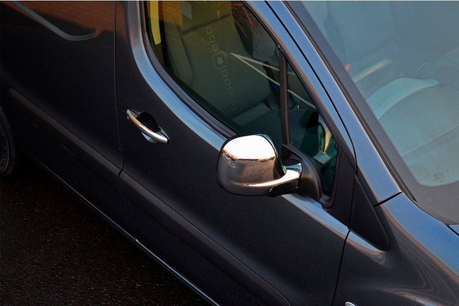 Toyota Proace 2016– Chrómové kryty spätných zrkadiel (2 ks, plastové) Carmos Fotografia 5