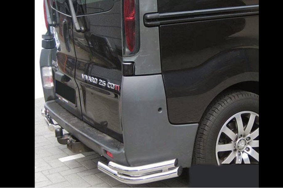 Opel Vivaro 2001–2015 Zadné rohové chrániče AK003-Подвійний (nerezová oceľ) Image