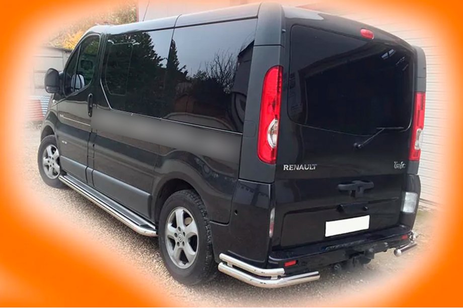Renault Trafic 2001–2015 Zadné rohové chrániče AK003-Подвійний (nerezová oceľ) Image