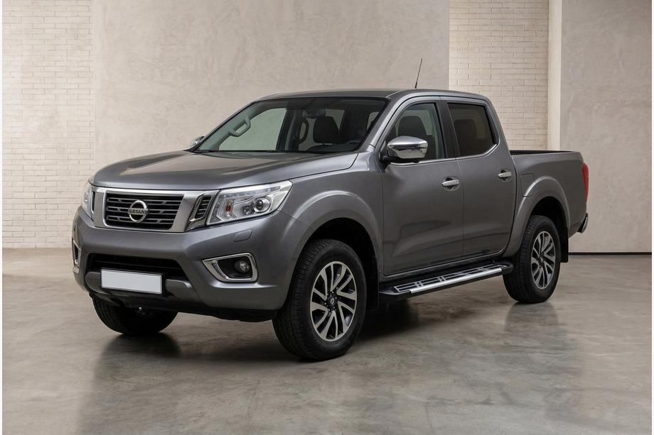 Nissan Navara/NP300 2016– Bočné nášľapy Sunrise (2 ks, hliník) Fotografia 1