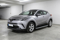 Toyota C-HR 2016–2023 Bočné nášľapy Tayga Grey (2 ks, hliník) fotografia 1