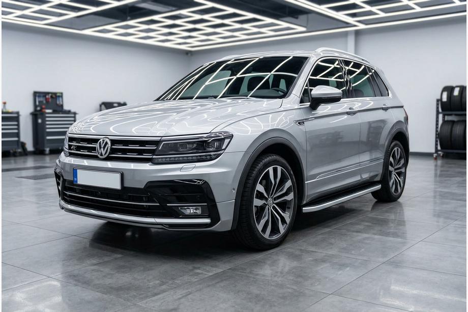 Volkswagen Tiguan 2016–2023 Bočné nášľapy Tayga Grey (2 ks, hliník) Image