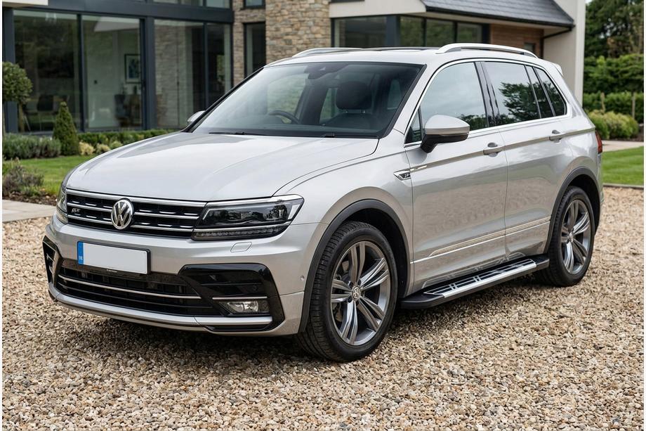 Volkswagen Tiguan 2016–2023 Bočné prahy Sunrise (2 ks, hliník) Fotografia 1