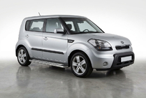 Kia Soul I 2008–2013 Bočné nášľapy Maydos V2 (2 ks, hliník/nehrdzavejúca oceľ) fotografia 1