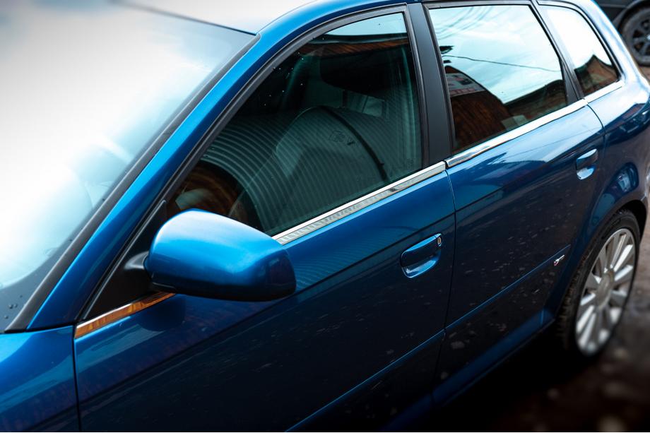 Audi A3 2003–2012 Spodné okenné lišty (nerez) Image