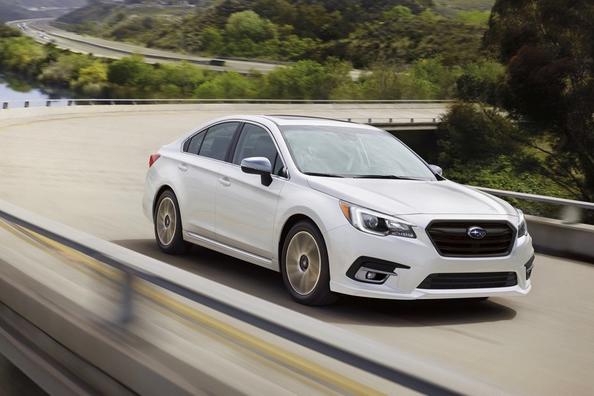 Sedan Subaru Legacy šiestej generácie
