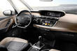 Recenzia kompaktného minivanu Citroen C4 Picasso fotografia 6