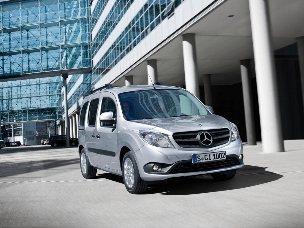 Recenzia kompaktného minivanu Mercedes-Benz Citan