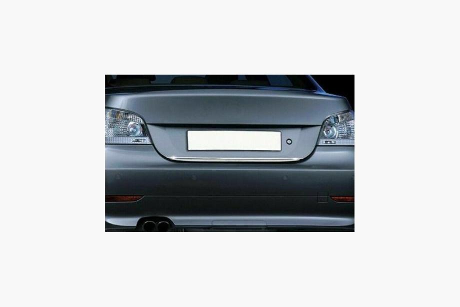 BMW 5. rad E60/E61 2003–2010 Nerezová lišta hrany kufra Fotografia 4
