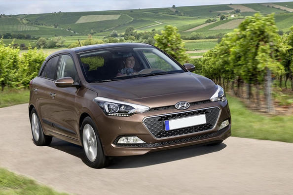 Recenzia päťdverového hatchbacku Hyundai i20