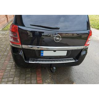 Nerezová lišta na zadný nárazník Carmos V1 Opel Zafira B 2005–2011 fotografia 1