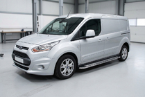 Ford Connect 2014–2021 Bočné nášľapy Maydos V2 (2 ks, hliník/nehrdzavejúca oceľ) Maxi rázvor fotografia 1