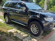 Mitsubishi L200 2006–2015 Bočné nášľapy Maydos V2 (2 ks, hliník/nehrdzavejúca oceľ) fotografia 9