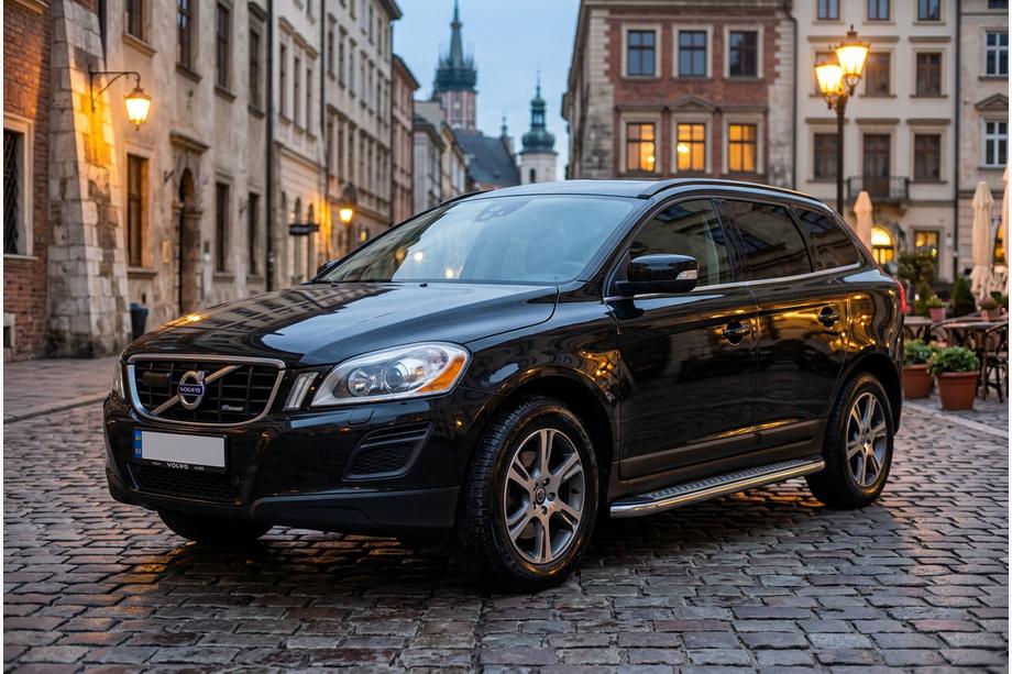 Volvo XC60 2009–2017 Bočné nášľapy Maydos V2 (2 ks, hliník/nehrdzavejúca oceľ) Image