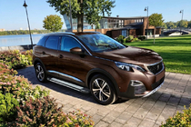 Peugeot 3008 2016–2023 Bočné nášľapy Rainbow (2 ks, hliník) fotografia 1