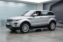 Range Rover Evoque 2012–2018 Bočné prahy Maya V1 (2 ks, hliník) fotografia 1