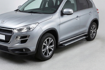 Peugeot 4008 2012–2017 Bočné nášľapy typu X5 (2 ks, hliník) fotografia 1