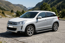 Citroen C-4 Aircross 2012–2017 Bočné nášľapy BlackLine (2 ks, hliník) fotografia 1