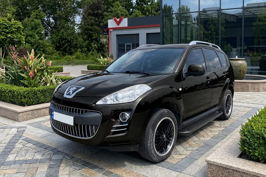 Peugeot 4007 2007–2013 Bočné nášľapy Allmond Black (2 ks, hliník) Image