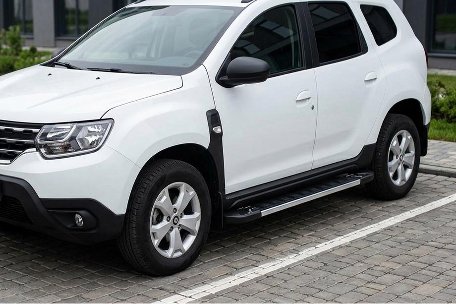Dacia Duster 2018–2024 Bočné nášľapy RedLine V1 (2 ks, hliník) Image