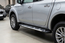 Fiat Fullback 2016– Bočné prahy Sunrise (2 ks, hliník) fotografia 1