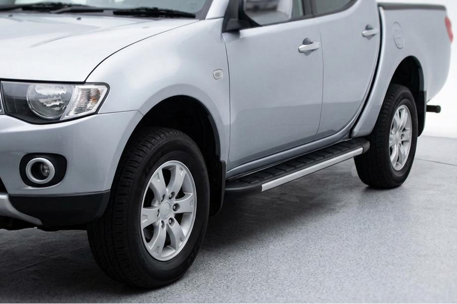 Fiat Fullback 2016– Bočné nášľapy Duru (2 ks, hliník) Image