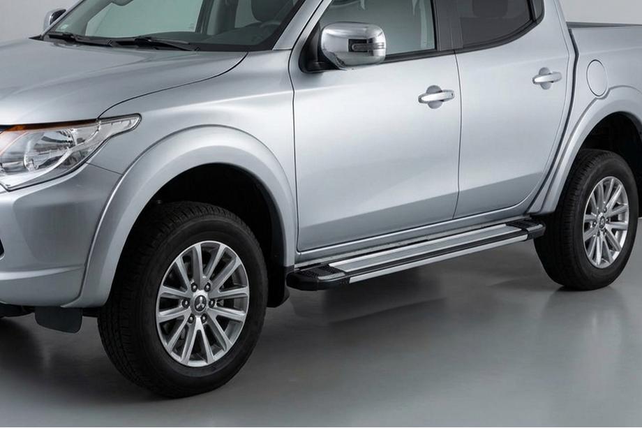 Fiat Fullback 2016– Bočné nášľapy Rainbow (2 ks, hliník) Image