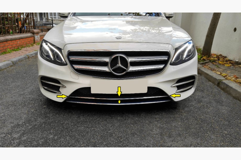 Mercedes Trieda E W213 2016–2023 Chrómová lišta na predný nárazník 2016-2019 (nerez) Image