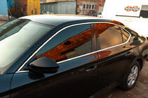 Skoda Superb 2015–2024 Kompletné nerezové lišty okolo okien fotografia 3