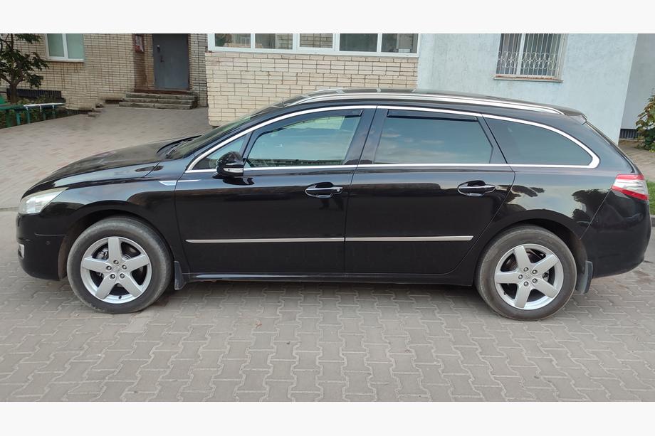 Peugeot 508 2010–2018 Nerezová lišta dverí Image