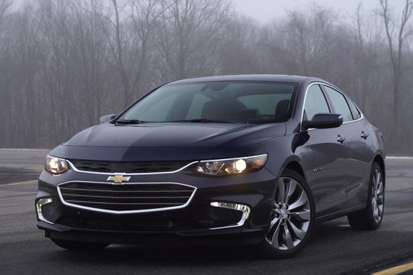Recenzia sedanu Chevrolet Malibu deviatej generácie