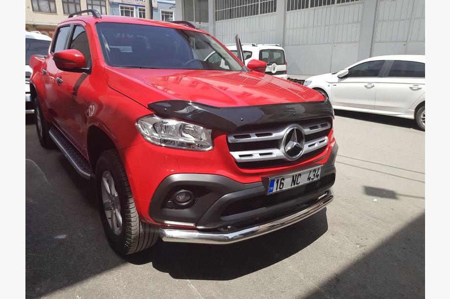 Mercedes X class 2017–2020 Deflektor kapoty (EuroCap) Fotografia 6