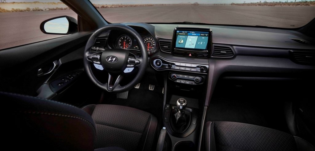 Recenzia hatchbacku Hyundai Veloster druhej generácie