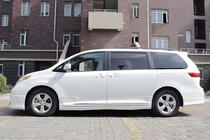 Toyota Sienna 2010–2020 Sada bodykitu GBT fotografia 5