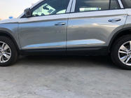 Skoda Kodiaq 2016–2023 Široká dverová lišta Carmos (nerez) fotografia 2