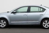 Skoda Octavia III A7 2013–2019 Dverové lišty (SD/SW, nerez) fotografia 1
