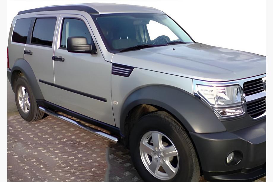 Dodge Nitro 2006–2011 Bočné rúrky (2 ks, nerez) Image
